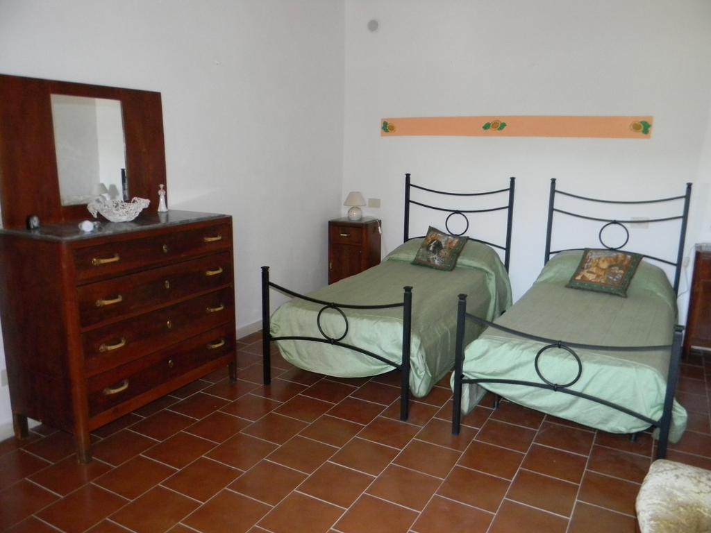 Agriturismo Podere La Selva Serre Di Rapolano Room photo