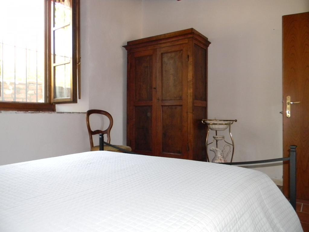 Agriturismo Podere La Selva Serre Di Rapolano Exterior photo